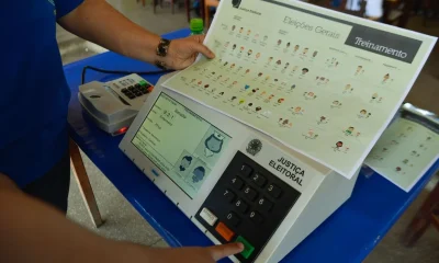 Última Chamada: Prazo para Tirar ou Regularizar Título de Eleitor Termina Hoje, 6 de Maio! Evite Restrições Administrativas.