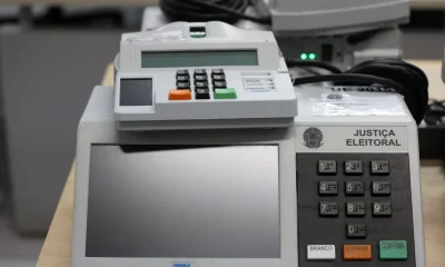 Alerta: Fake News sobre Urnas Eletrônicas Dominam Desinformação em Eleições, Aponta Pesquisa Confia