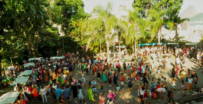 Festa Literária de Santa Teresa: Celebrando Cultura, Arte e Literatura com Homenagens Especiais e Programação Diversificada