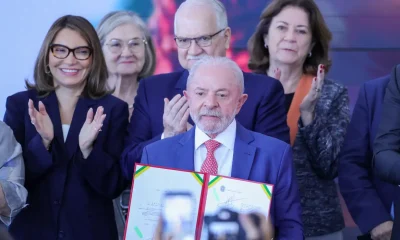 Lula sanciona Cadastro Nacional de Agressores e amplia proteção contra violência digital às mulheres