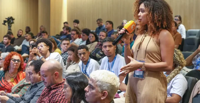 Rádio Nacional 90 Anos: Simpósio no Rio Discute o Futuro da Mídia Sonora e Inovação Tecnológica no Brasil
