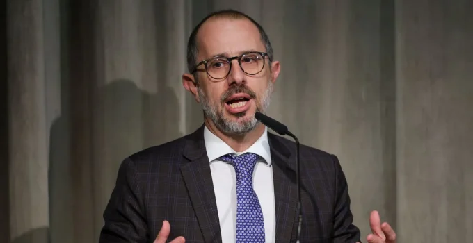 CGU: Brasil não precisa ser a polícia mundial contra facções criminosas transnacionais, diz ministro