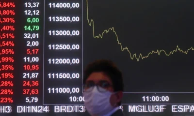 Bolsa de Valores Brasileira Afunda em Maio, Pior Mês desde 2023, e Dólar Sobe Acima de R$ 5 com Fuga de Investidores Estrangeiros