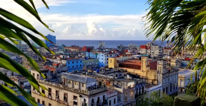 EUA Impõem Novas Sanções a Cuba: Presidente Diaz-Canel, Empresa de Mineração e Turismo na Mira
