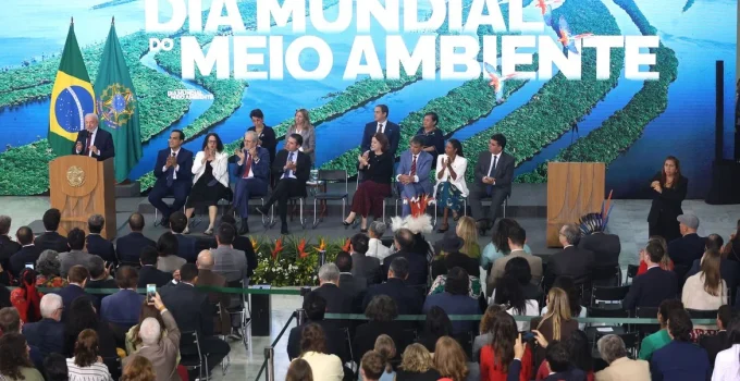 Governo Lula lança pacote inédito de proteção ambiental e recuperação de florestas: R$ 2 bilhões em investimentos