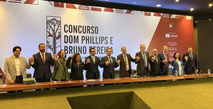 Brasil Pede Desculpas por Discursos de Ódio Contra Dom Phillips e Bruno Pereira, Homenageados em Concurso de Jornalismo