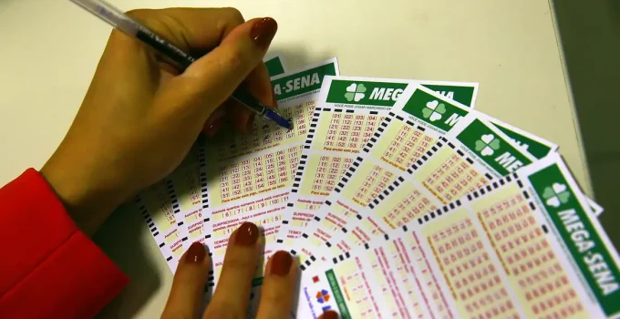 Mega-Sena Acumula R$ 12 Milhões: Descubra os Números Sorteadas e Como Apostar no Próximo Concurso!