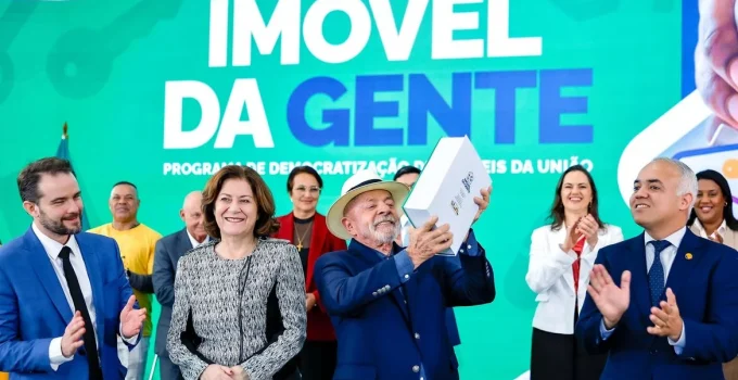 Imóveis Abandonados Ganham Nova Vida: Governo Federal Destina 1,9 Mil Imóveis da União para Moradia, Saúde e Educação