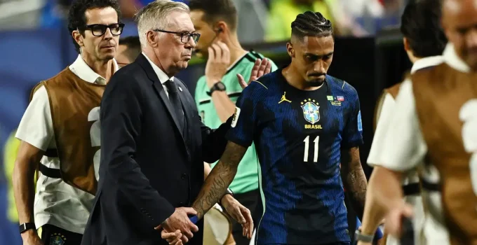 Raphinha fora! Atacante da Seleção Brasileira sofre lesão na coxa direita e preocupa para Copa do Mundo 2026