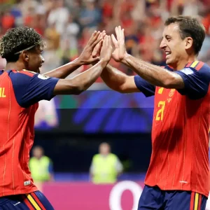 Espanha Goleia Arábia Saudita 4 a 0 na Copa do Mundo com Show de Lamine Yamal e Oyarzabal