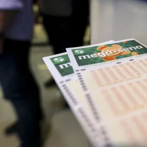 Divinópolis Celebra: Aposta Única Leva R$ 43 Milhões da Mega-Sena em Sorteio Histórico