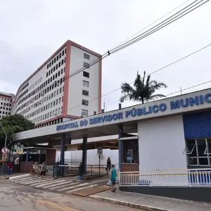 Senado Aumenta Penas para Crimes Contra Professores e Médicos: Nova Lei Protege Profissionais da Saúde e Educação