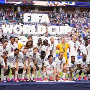 Inglaterra vence França em jogaço de 10 gols e Mbappé se isola como artilheiro histórico das Copas; veja detalhes