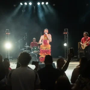Almério Encanta na TV Brasil com Show Inédito do Álbum "Nesse Exato Momento": Celebração da Música Nordestina e Pop