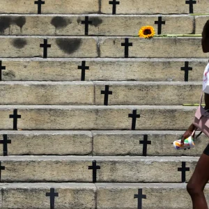 Mortes Violentas Caem 8,2% no Brasil em 2025, Mas Feminicídios e Mortes por Polícia Sobem; Entenda os Dados!