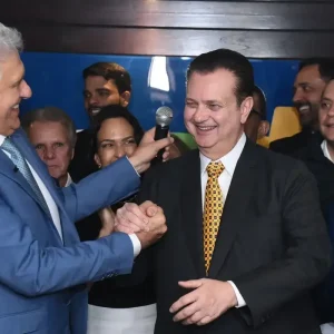 Ronaldo Caiado é oficializado candidato à Presidência pelo PSD, com Kassab de vice, e promete criticar polarização