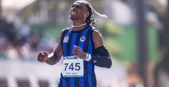 Alison dos Santos 'Piu' Voa nos 400m com Barreiras e Crava Melhor Marca Mundial de 2026 no Troféu Brasil