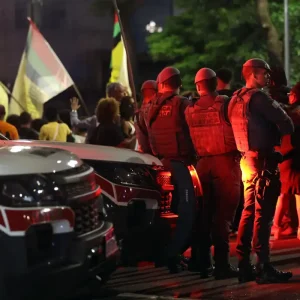 Tiroteios com Policiais em 2026 Batem Recorde: Mais de 900 Pessoas Baleadas em Operações no Brasil