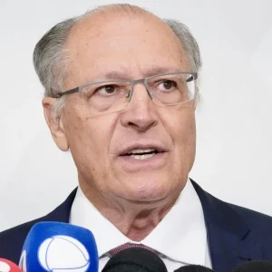 PSB Oficializa Alckmin como Vice de Lula: Médico e Ex-Governador Busca Novo Mandato na Presidência