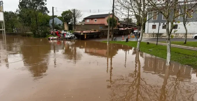 Alerta no RS: Defesa Civil Nacional reconhece emergência em São Sebastião do Caí e Feliz após fortes chuvas e granizo