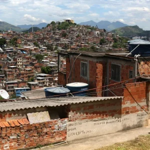 Atlas Revela: Gênero, Raça e Família Moldam Destino Social no Brasil, Mobilidade Social Baixa Persiste