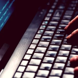 Golpe do Desenrola Brasil: 544 Falsos Anúncios Enganam Usuários em Redes Sociais; Meta é Multada