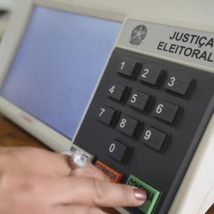 Eleições 2026: Rio de Janeiro tem quase 13 milhões de aptos a votar, com biometria em alta e SP liderando eleitorado nacional