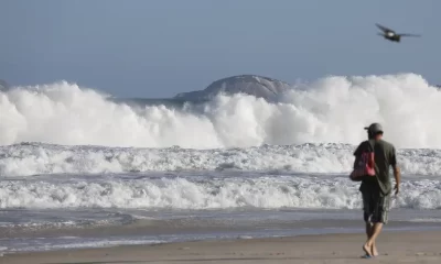 Engorda de Praias e Muros de Contenção: Especialistas Alertam para Riscos Ambientais e Defendem Soluções Naturais