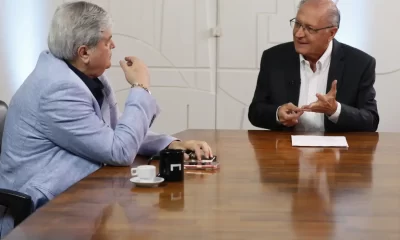 Alckmin exige rigor na investigação do caso Master e promete deixar ministério em abril
