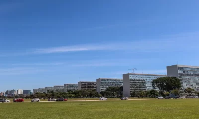 Serviço Público Federal Ganha Novo Fôlego: Senado Aprova Criação de Mais de 24 Mil Cargos e Reestruturação de Carreiras
