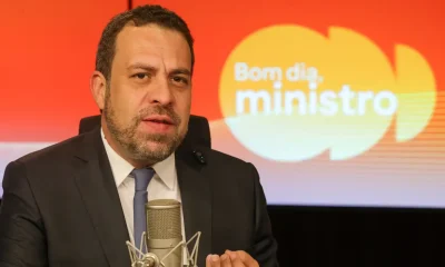 Boulos: Fim da escala 6x1 e redução da jornada para 40h podem vir com urgência se Congresso "enrolar"