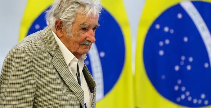 Homenagem Póstuma: Pepe Mujica Receberá Título Doutor Honoris Causa da UFABC; Lula e Lucía Topolansky Confirmados