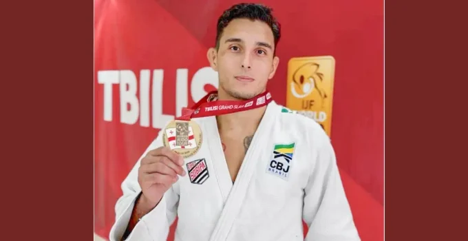 Guilherme Schimidt é Ouro no Grand Slam de Tbilisi: Brasileiro Conquista Bronze em Peso Médio e Celebra Retorno Triunfal