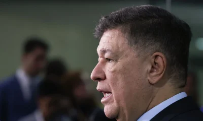 CPI do INSS: Viana acelera votação do relatório de 5 mil páginas com 228 indiciamentos após revés do STF