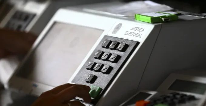 Desincompatibilização Eleitoral: 11 Governadores Renunciam para Disputar Eleições de Outubro; Saiba Quem Sai e Quem Fica