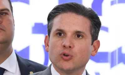 Hugo Motta confirma: Fim da escala 6x1 será debatido por PEC, não por projeto de lei com urgência