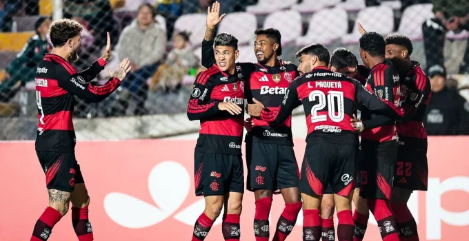 Flamengo estreia na Libertadores com vitória heroica na altitude de Cusco e lidera o Grupo A