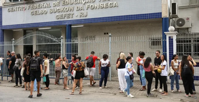 Cefet Rio Abre Concurso com Salários de R$ 13 Mil para Professores: Veja Como se Inscrever e Garanta Sua Vaga!