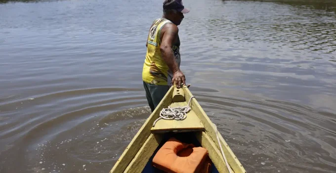 Câmara dos Deputados Rejeita Mudanças do Senado e Mantém Regras Originais do Seguro-Defeso para Pescadores Artesanais