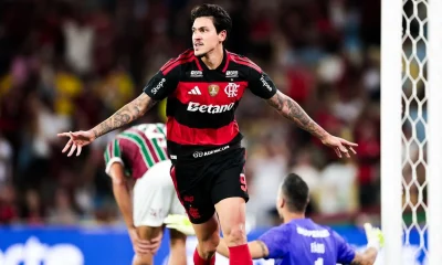 Pedro brilha com dois gols, Flamengo vence Fluminense por 2 a 1 no Brasileirão e sobe para vice-liderança