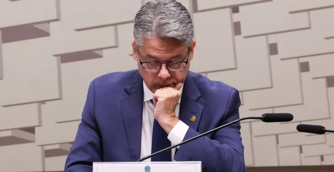 Relator da CPI do Crime Organizado pede indiciamento de Toffoli, Moraes, Gilmar e PGR Gonet por caso Banco Master