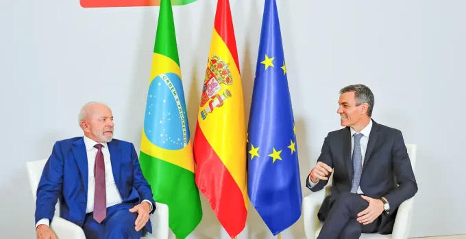 Brasil e Espanha Unem Forças Contra "Colonialismo Digital" de Big Techs e Impulsionam Parcerias Estratégicas