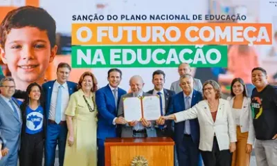 Escola Pública em SP Vira Palco de Filme Crítico a Paulo Freire e Educação Nacional, Gerando Protesto
