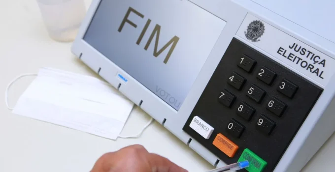 Eleições 2026: AGU lança guia com regras claras para agentes públicos evitarem punições e fake news
